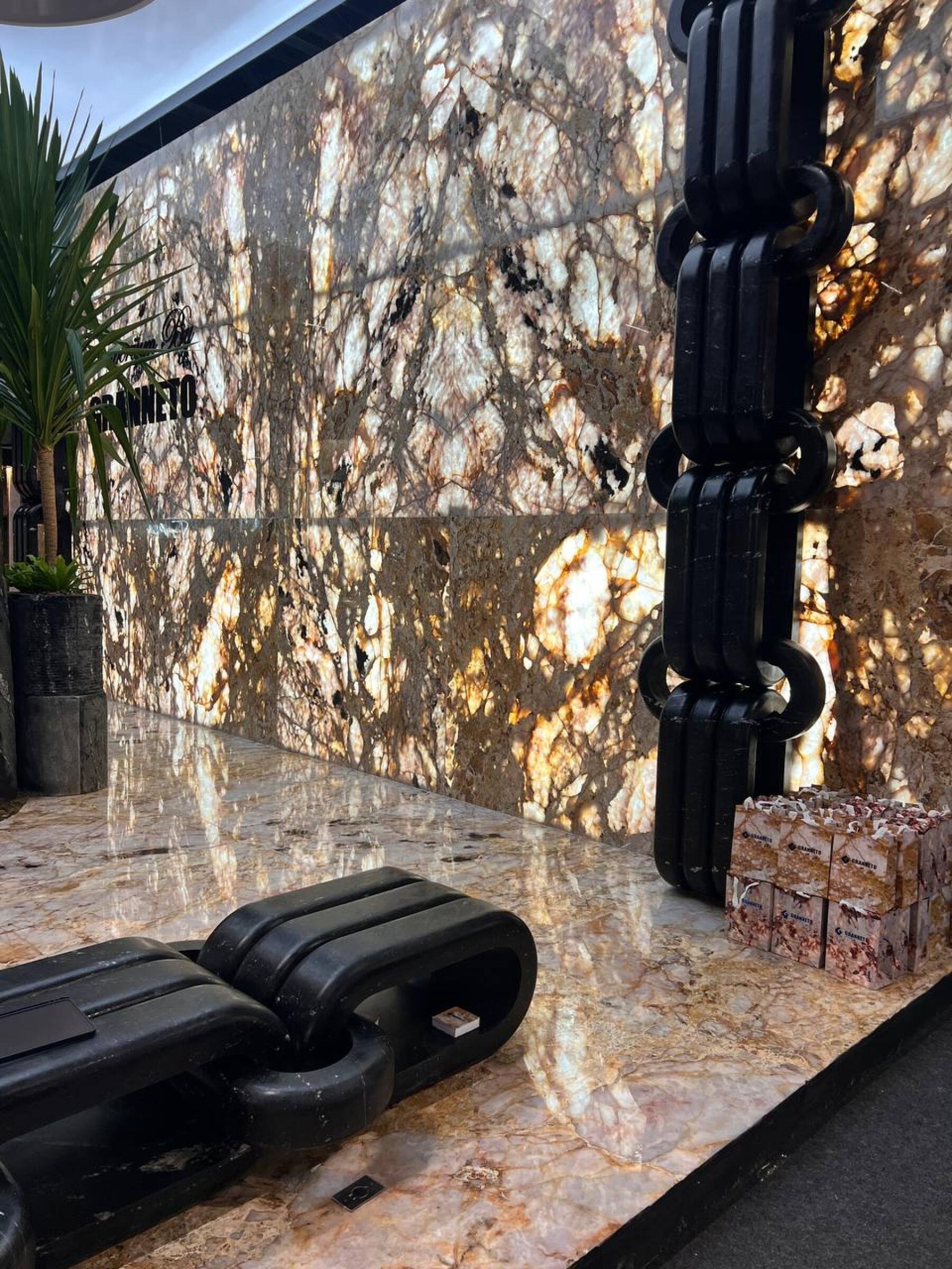 Тренды в сфере обработки камня на Marmomac 2026 в Бразилии