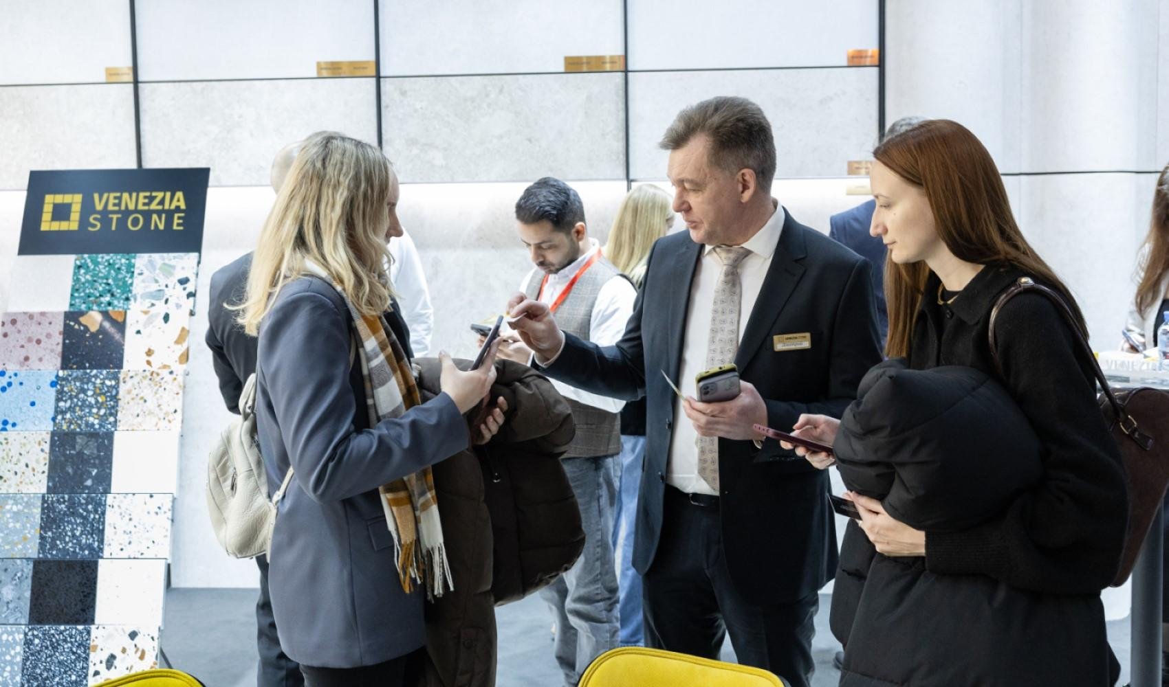 У нас на стенде всегда интересно! У нас на стенде всегда интересно!