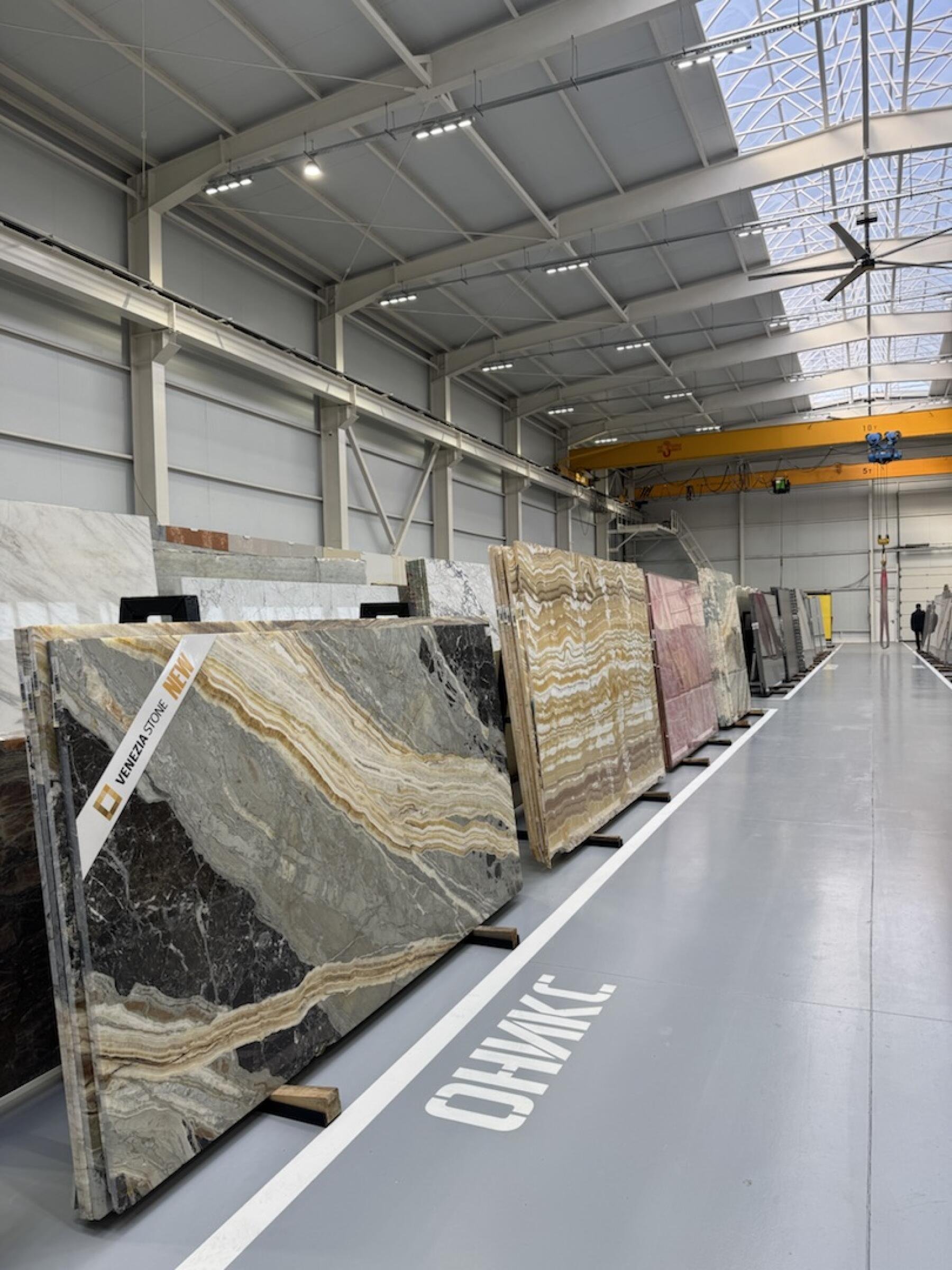 Обновленный склад Venezia Stone в Краснодаре