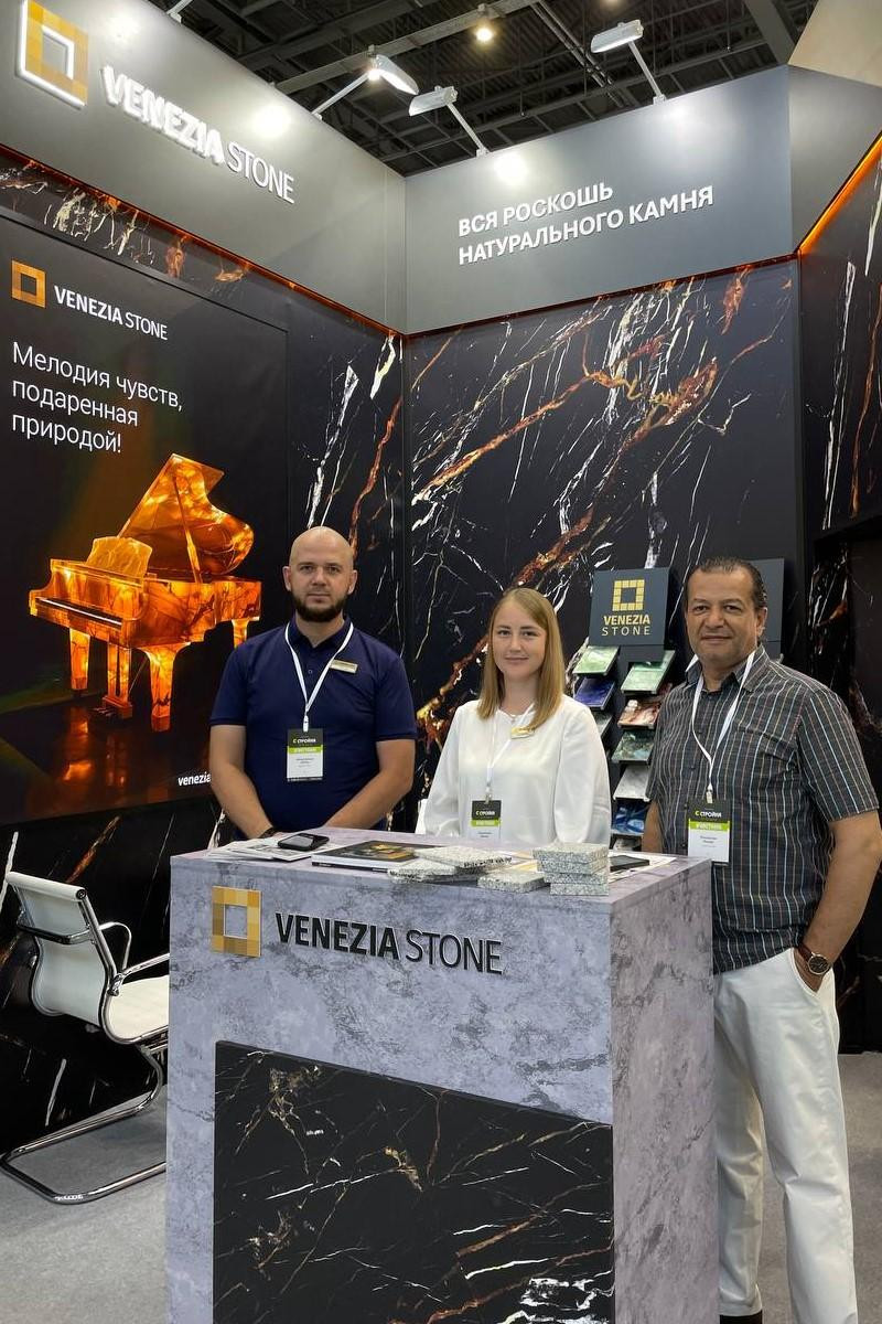 Стенд Venezia Stone готов встречать гостей!