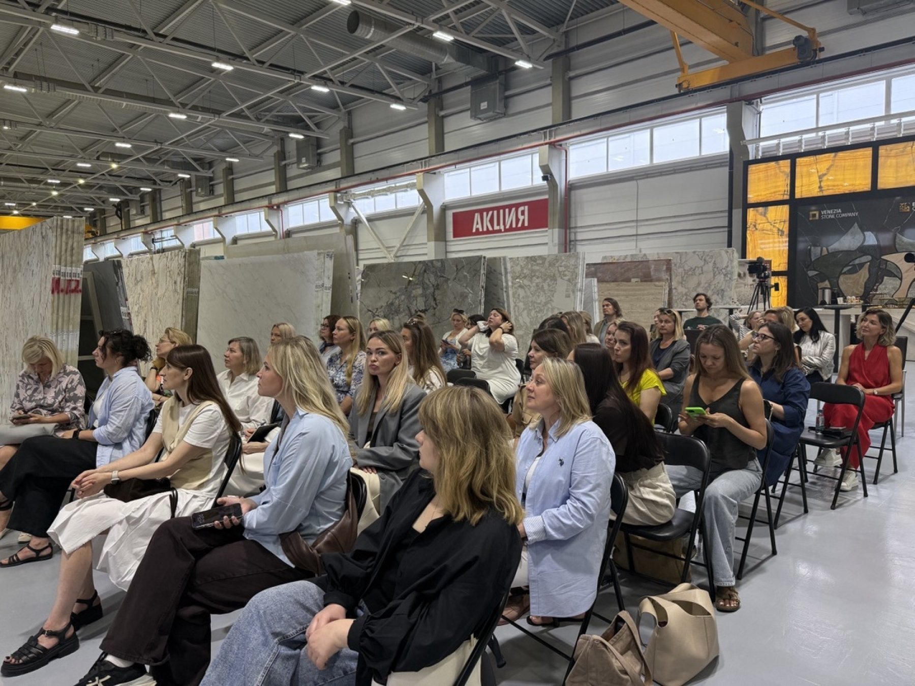 Диана Балашова и Venezia Stone: обзор Salone del Mobile Milano 2026 Диана Балашова и Venezia Stone: обзор Salone del Mobile Milano 2026