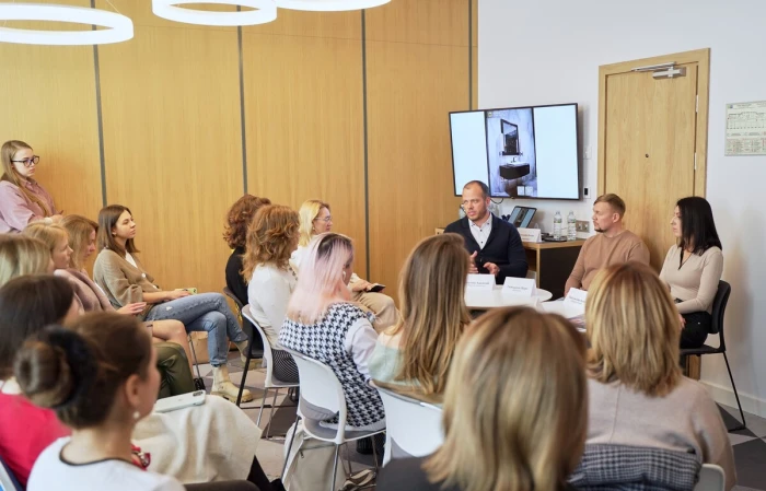 Компания Venezia Stone всегда рада встрече с единомышленниками Компания Venezia Stone всегда рада встрече с единомышленниками