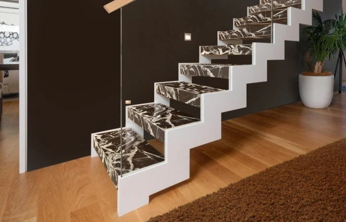 Облицовка лестницы натуральным камнем Облицовка лестницы натуральным камнем