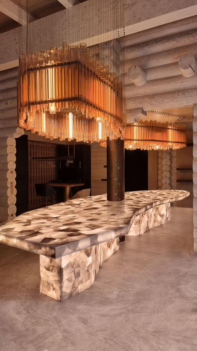 Стол из дымчатого кварца Quartz Smokey Стол из дымчатого кварца Quartz Smokey