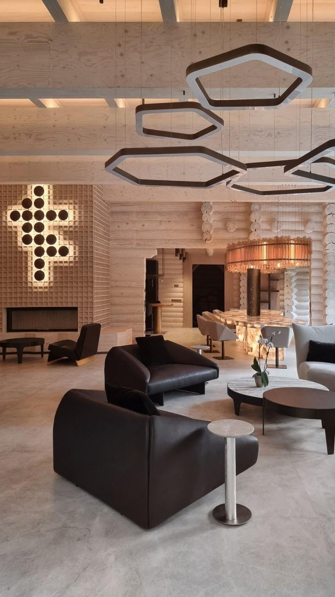 Стол из дымчатого кварца Quartz Smokey с подсветкой Стол из дымчатого кварца Quartz Smokey с подсветкой